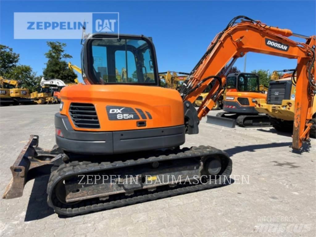 Doosan DX85R-3 Bagri goseničarji