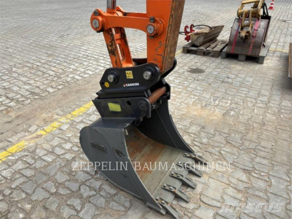Doosan DX85R-3 Bagri goseničarji