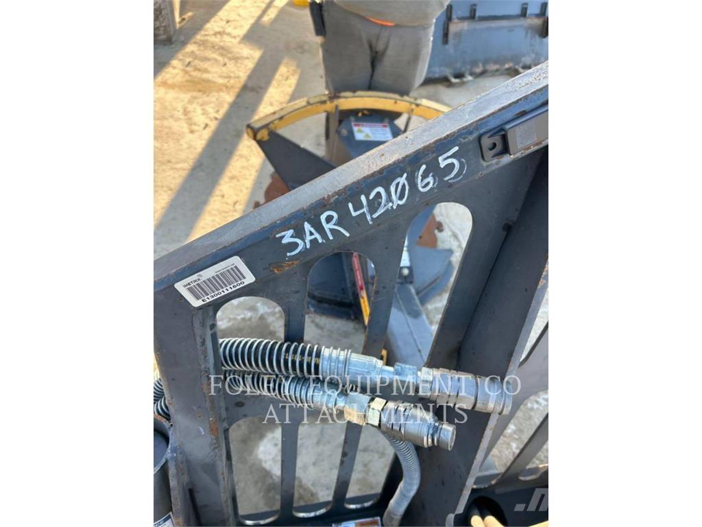 Dymax TSASS38DHF Skid steer mini nakladalci