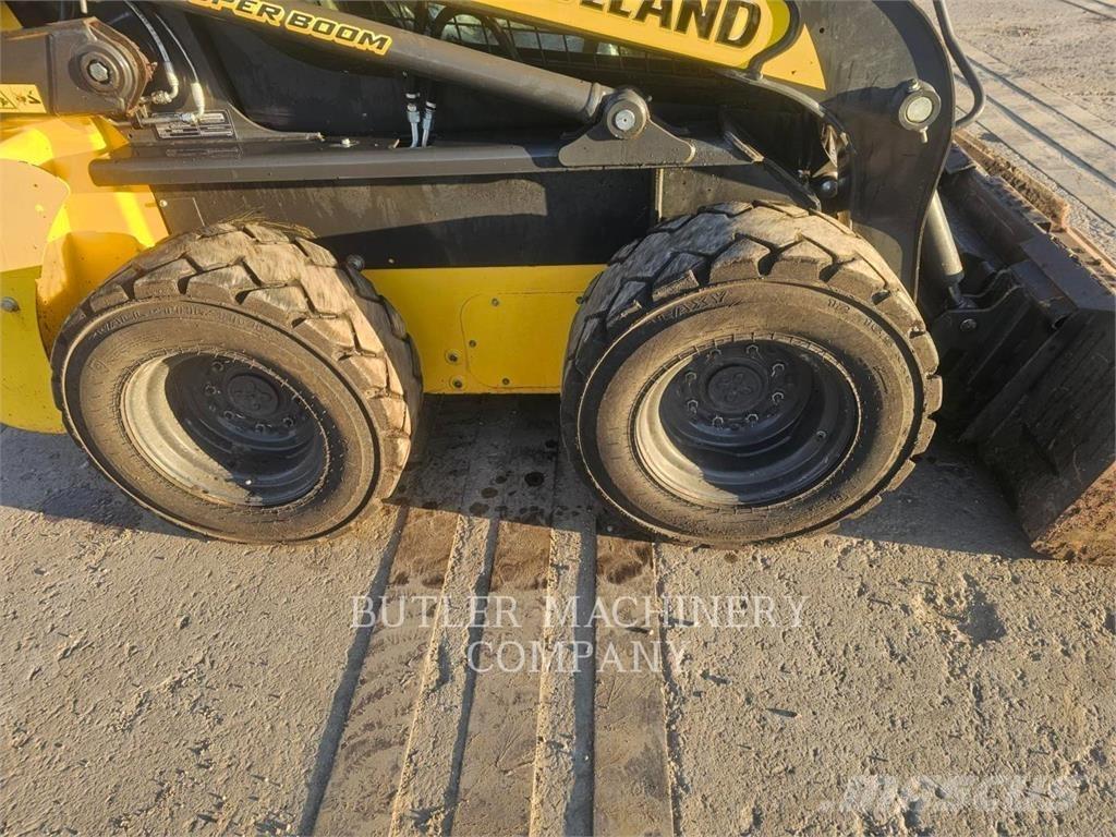 Ford / New Holland L318 Skid steer mini nakladalci