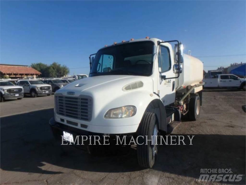 Freightliner 2K WT Tovornjaki cisterne