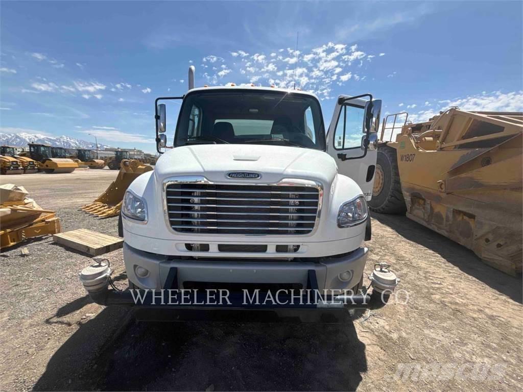 Freightliner WT4000 A Tovornjaki cisterne