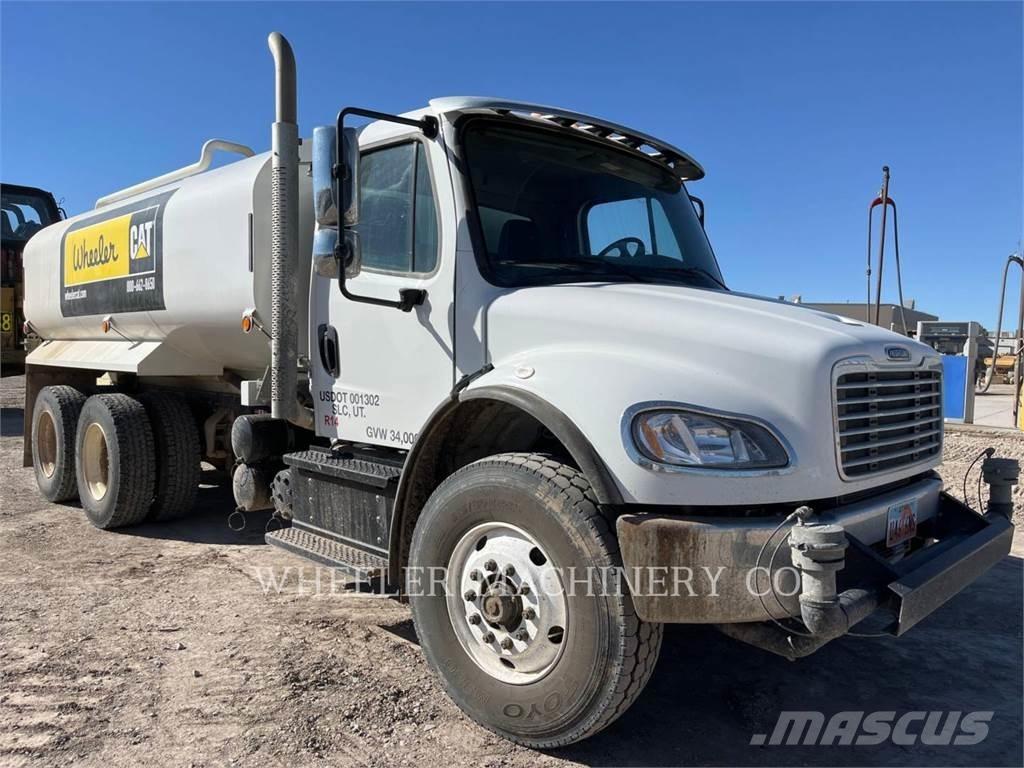 Freightliner WT4000 A Tovornjaki cisterne