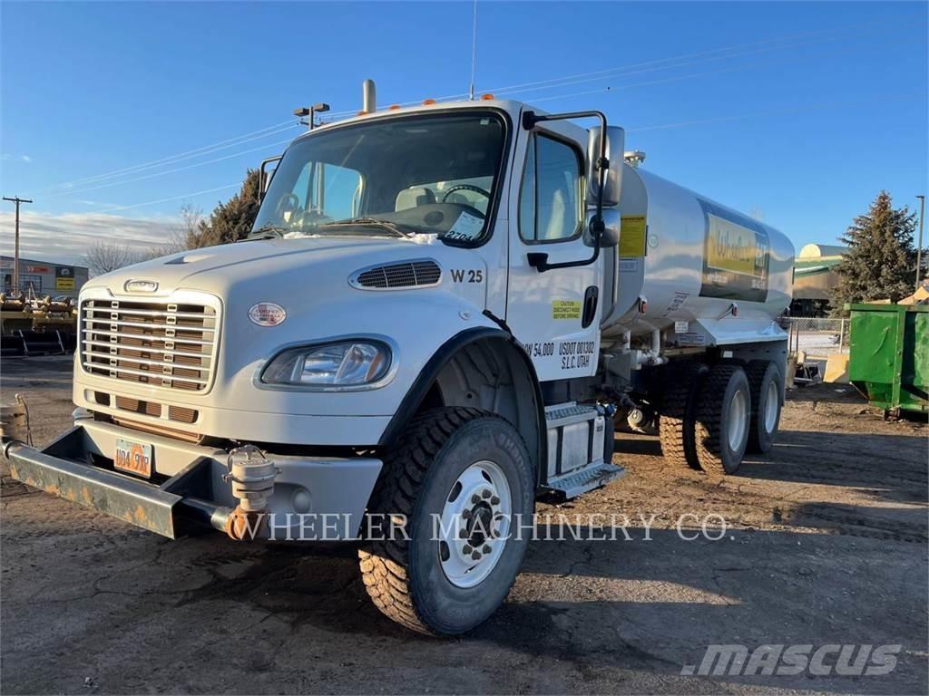 Freightliner WT4000 A Tovornjaki cisterne