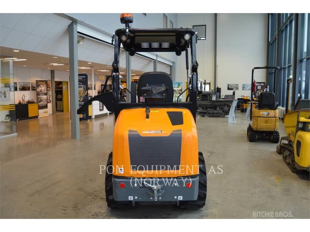  G2200 E Kolesni nakladalci