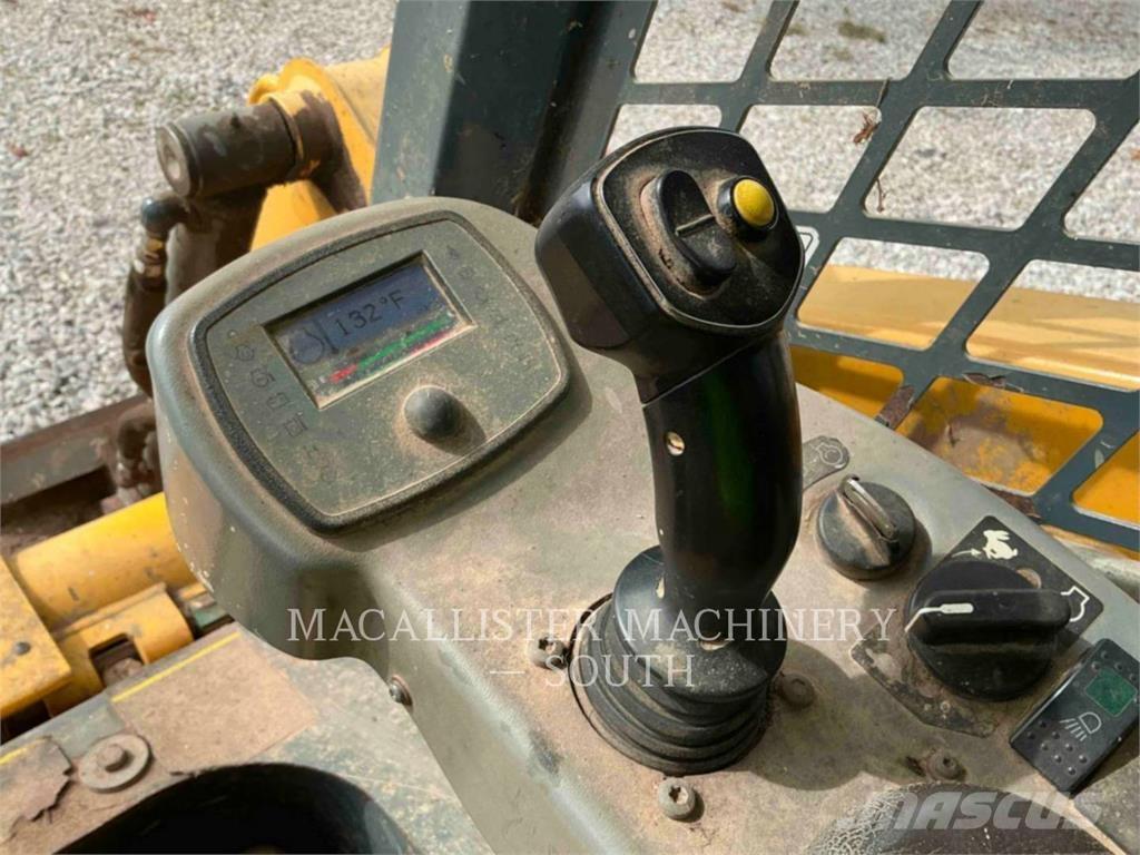 Gehl RT175 Nakladalci goseničarji