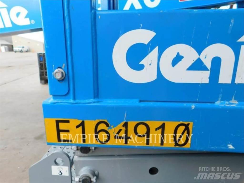 Genie GS1330 Zglobne dvižne ploščadi