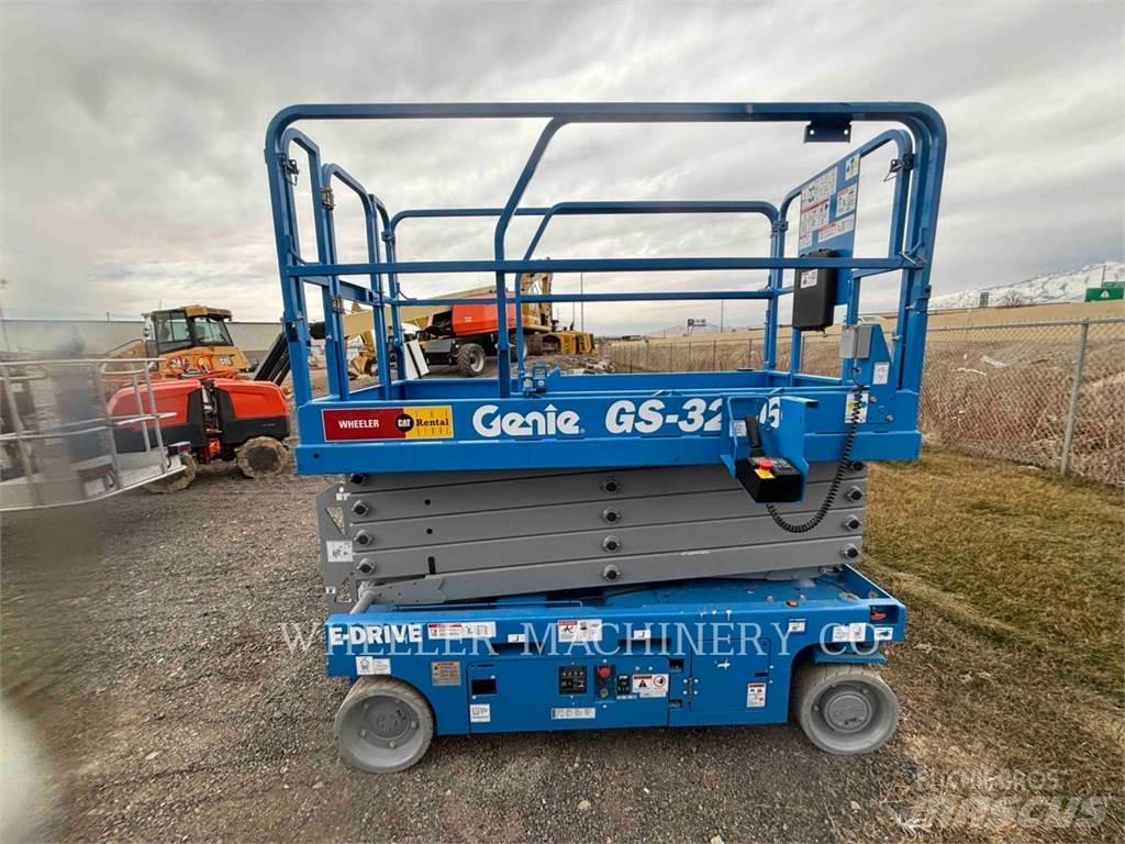 Genie GS3246 Škarjaste dvižne ploščadi