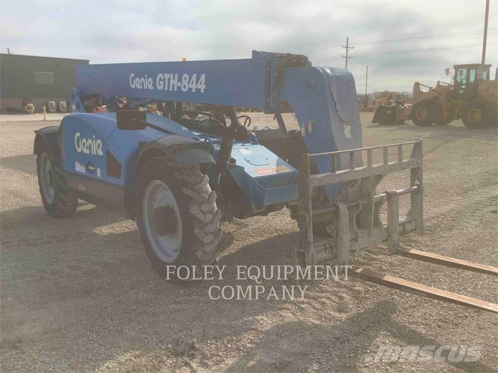 Genie GTH844DO Teleskopski viličarji