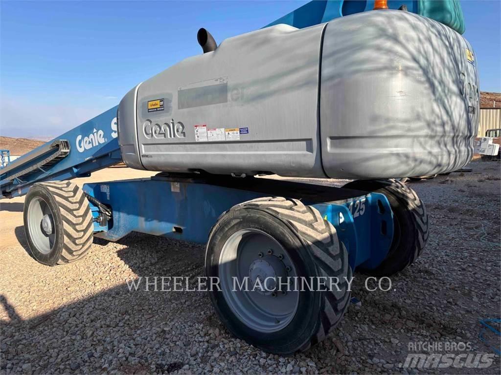 Genie S-125 Zglobne dvižne ploščadi