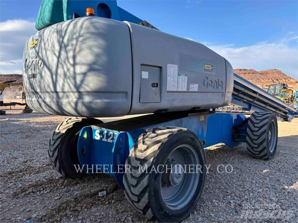 Genie S-125 Zglobne dvižne ploščadi