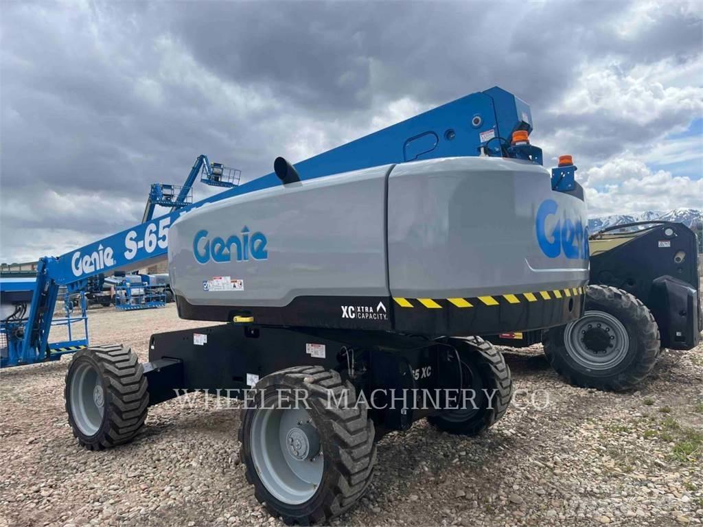 Genie S65XC Zglobne dvižne ploščadi