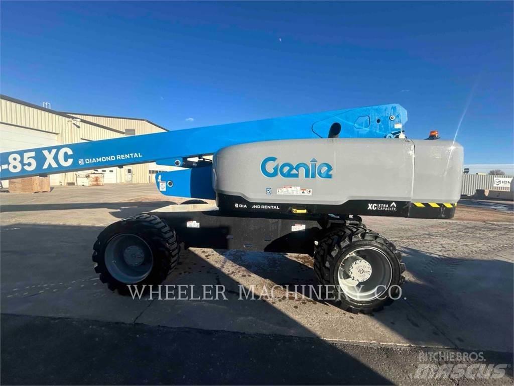 Genie S85XC Zglobne dvižne ploščadi