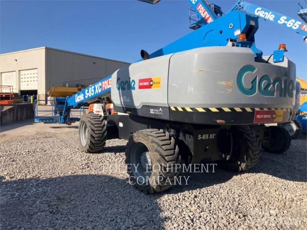 Genie S85XCD4W Zglobne dvižne ploščadi