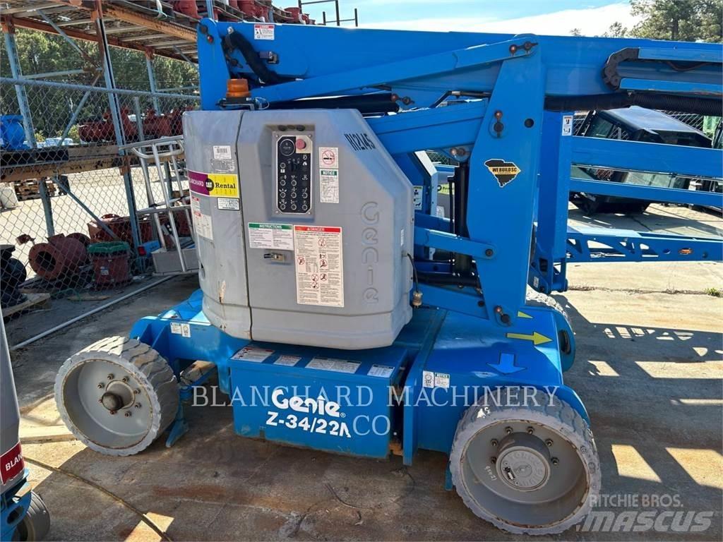 Genie Z34/22 Zglobne dvižne ploščadi
