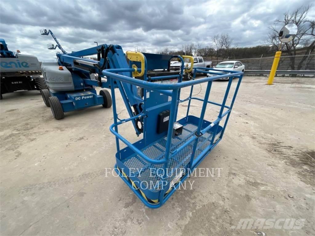 Genie Z45/25JDC Zglobne dvižne ploščadi