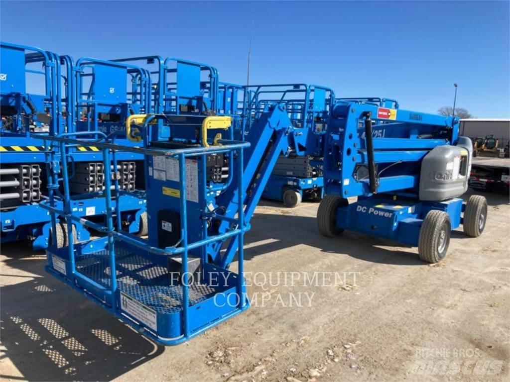 Genie Z45/25JDC Zglobne dvižne ploščadi