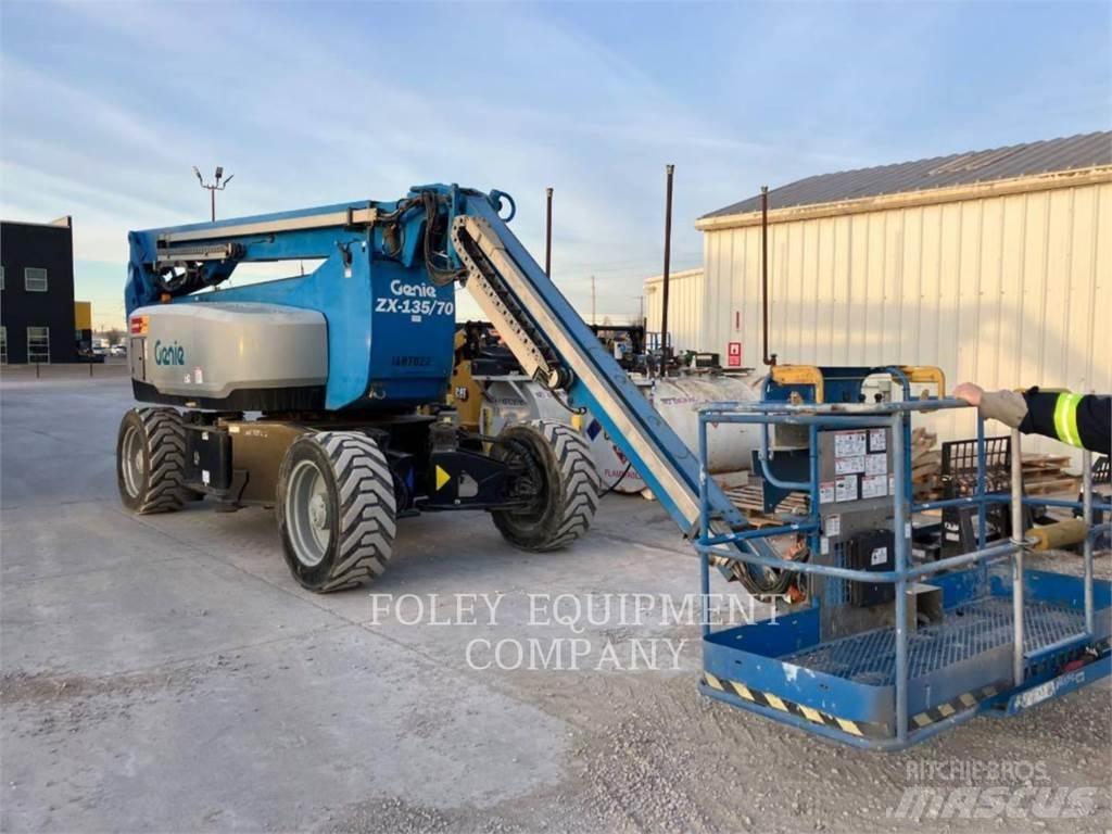 Genie ZX13570D4W Zglobne dvižne ploščadi