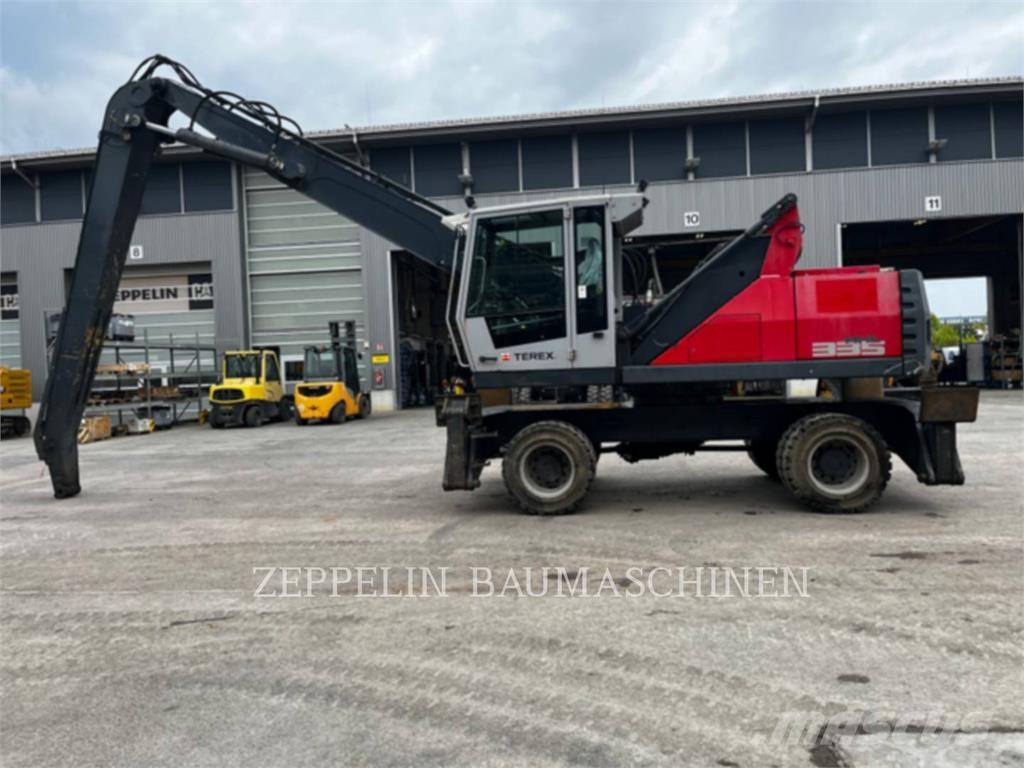 Hitachi MHL335E Rušilni bagri