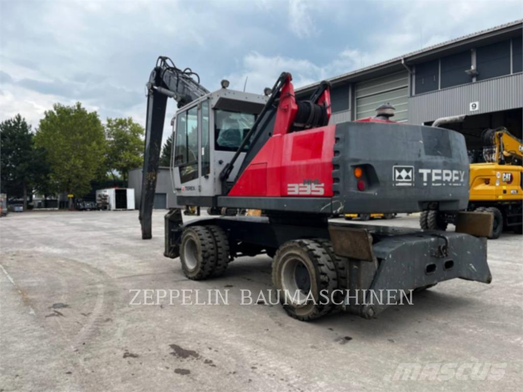 Hitachi MHL335E Rušilni bagri