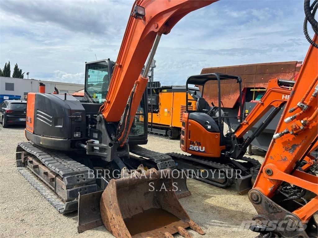 Hitachi ZAXIS85 Kolesni nakladalci