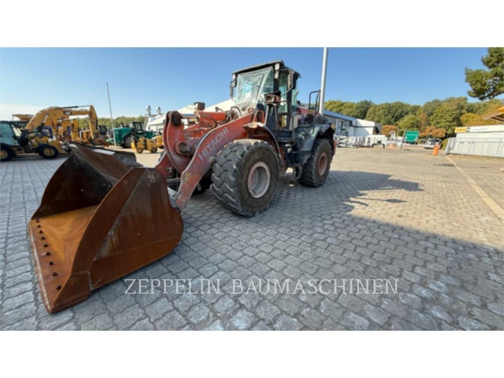 Hitachi ZW250-6 Kolesni nakladalci