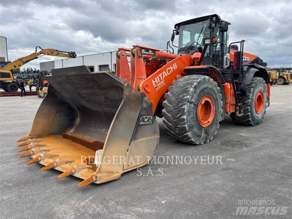 Hitachi ZW370.6 Kolesni nakladalci