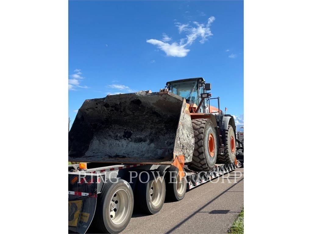 Hitachi ZW3706-6 Kolesni nakladalci