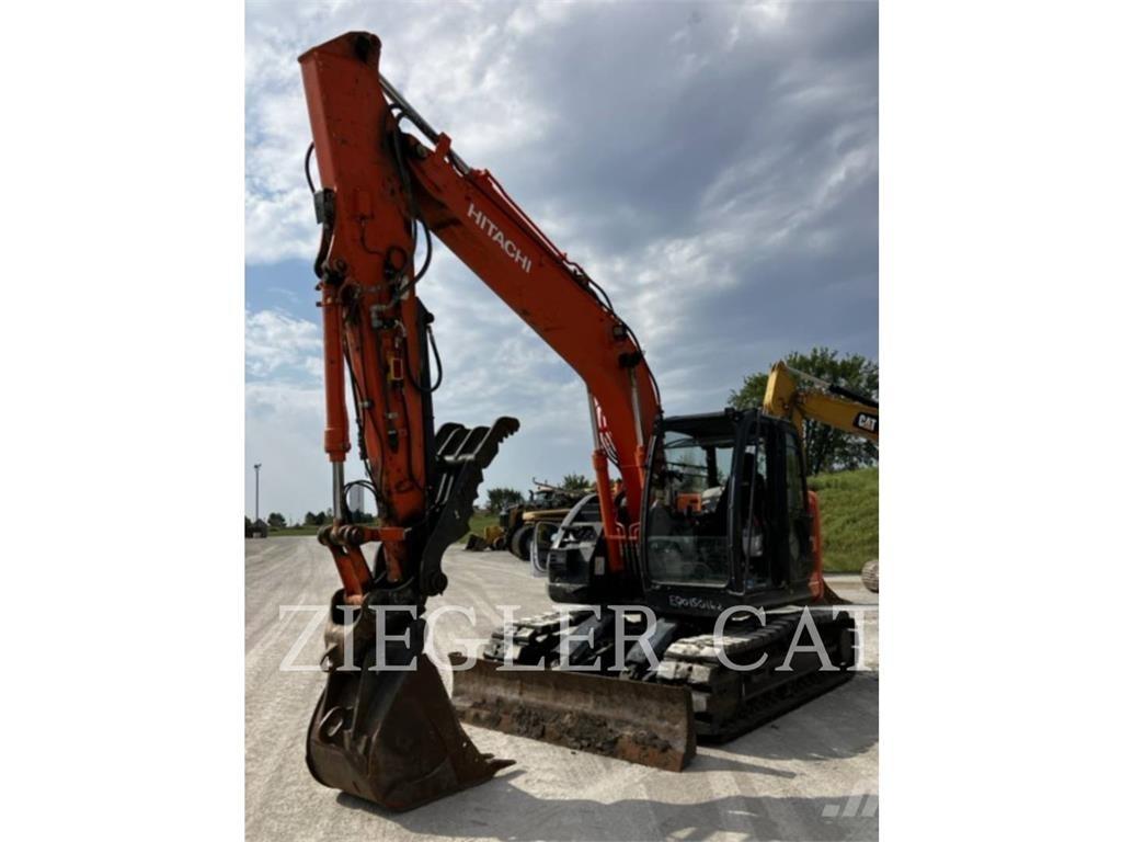Hitachi ZX135 Bagri goseničarji