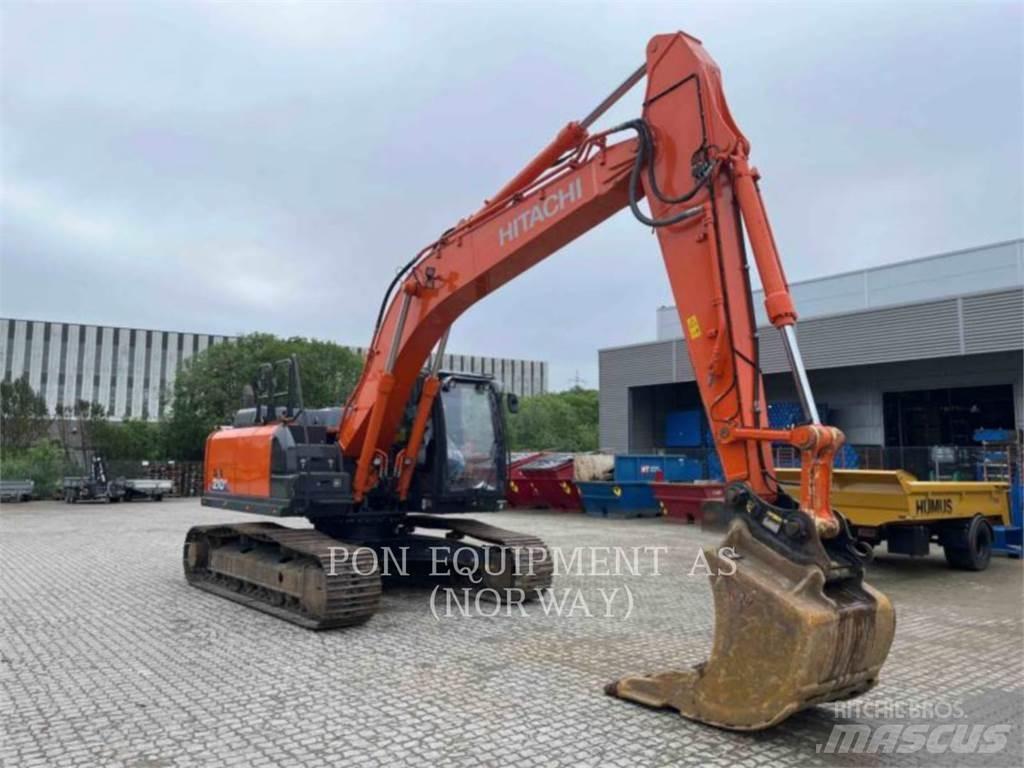 Hitachi ZX210 Bagri goseničarji