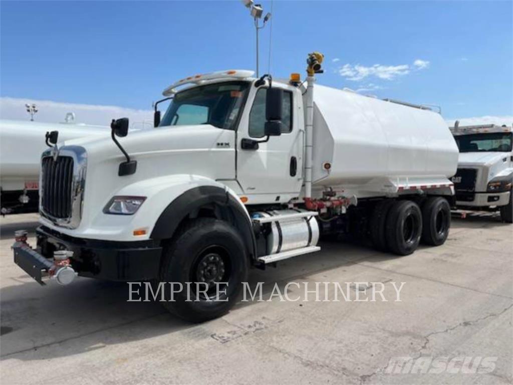 International WATER TRK Motorji