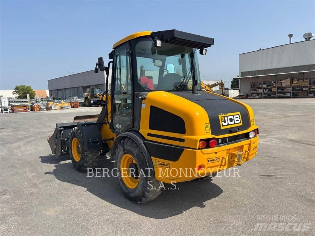 JCB 407 Kolesni nakladalci
