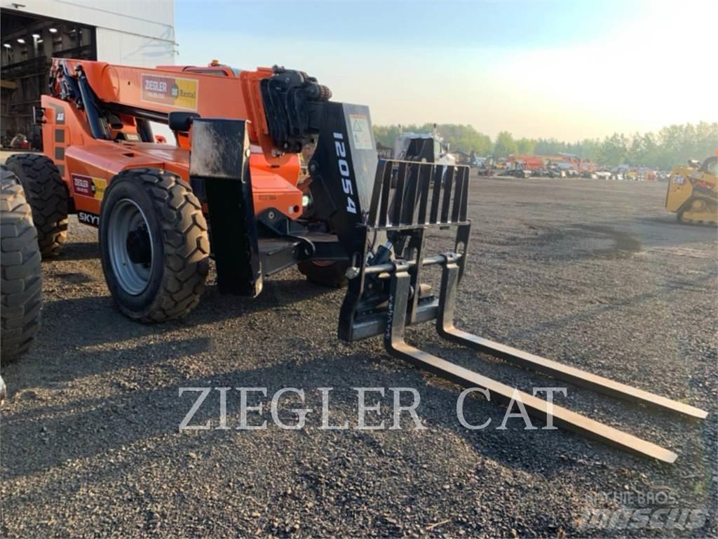 JLG 12054 Teleskopski viličarji