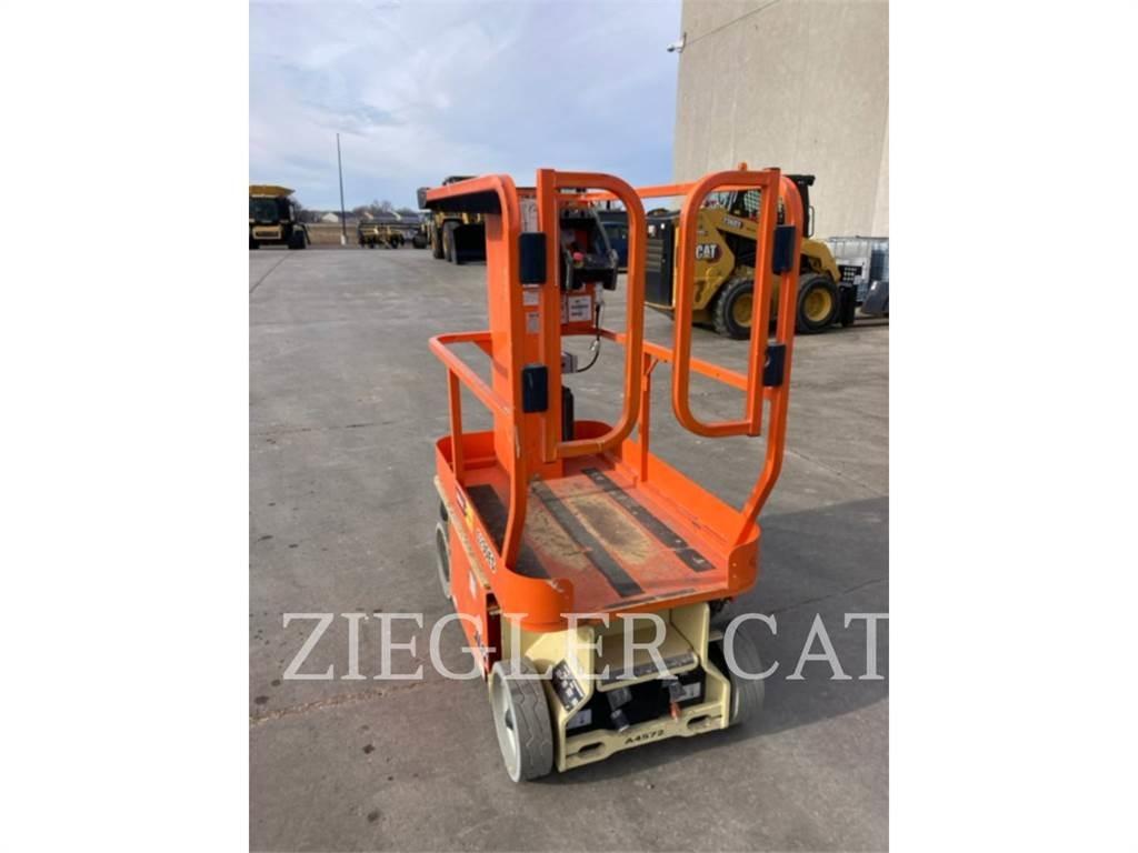 JLG 1230ES Škarjaste dvižne ploščadi