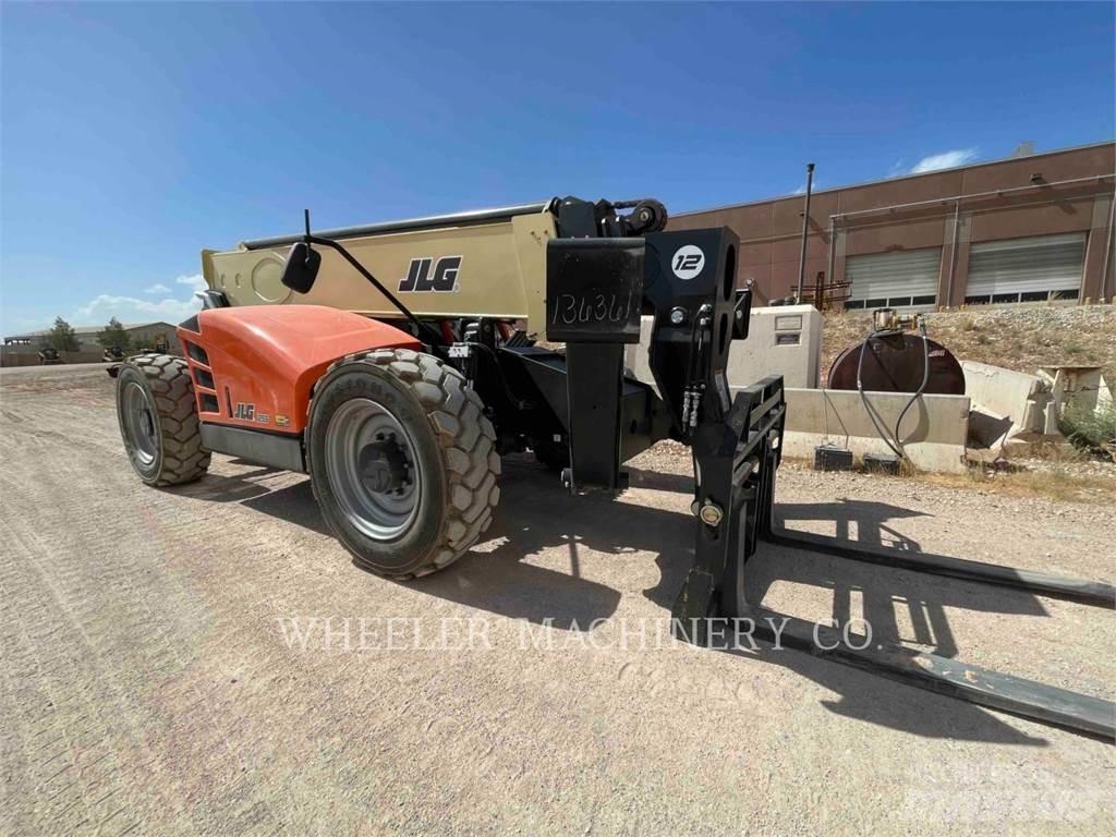 JLG 1255 Teleskopski viličarji