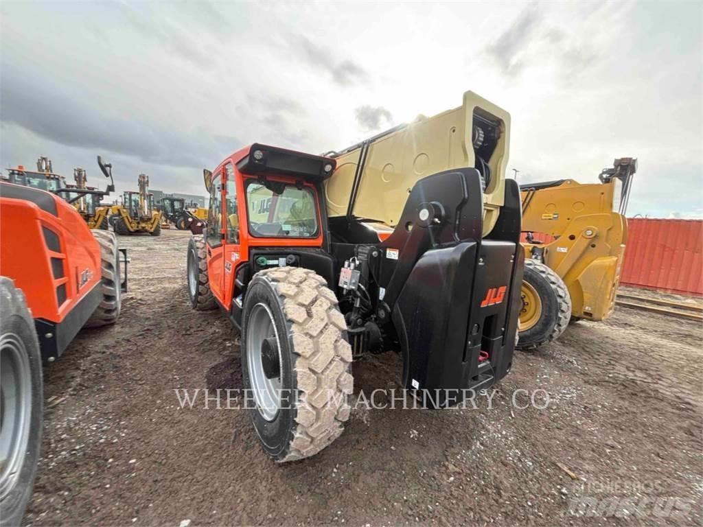 JLG 1255 Teleskopski viličarji