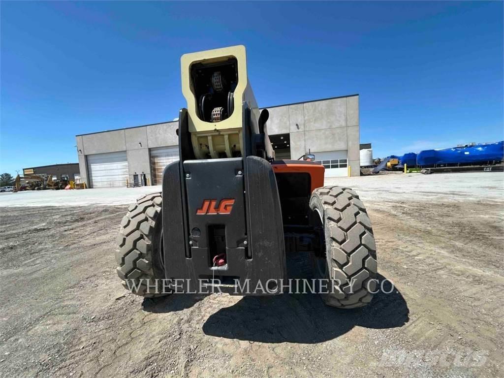 JLG 1255 Teleskopski viličarji