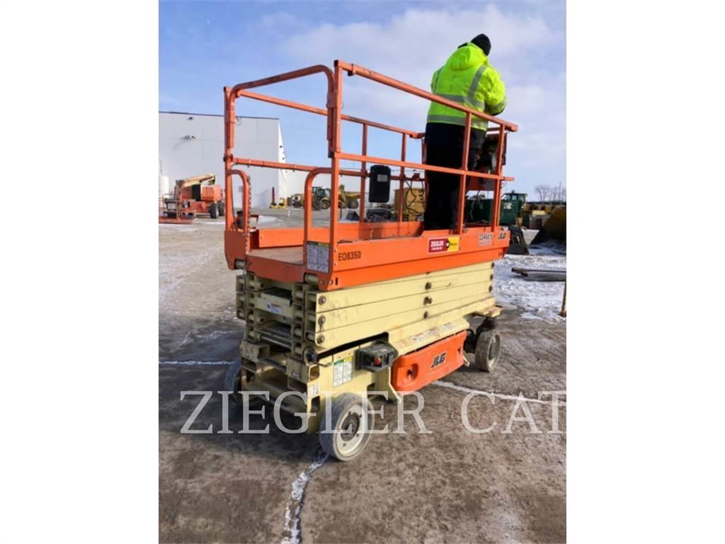 JLG 3246ES Škarjaste dvižne ploščadi