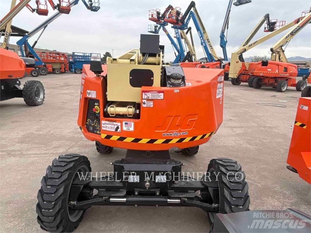 JLG 340AJ Zglobne dvižne ploščadi
