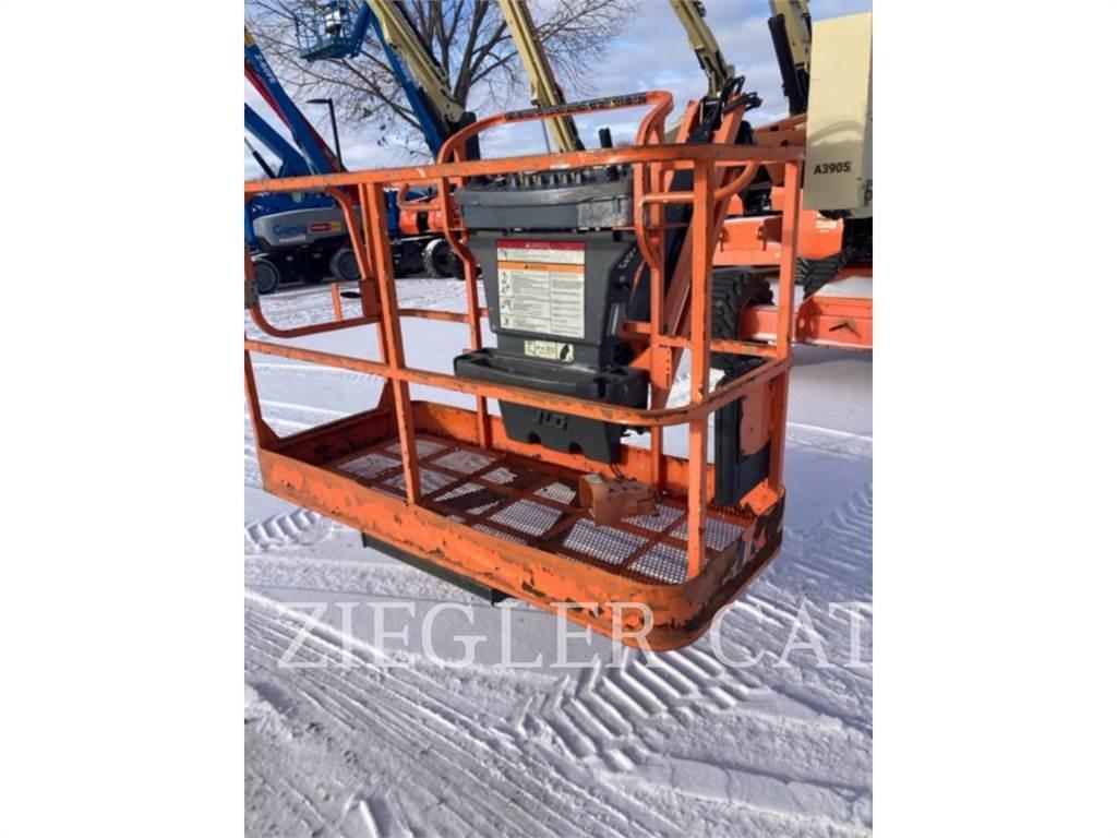 JLG 450AJ Zglobne dvižne ploščadi