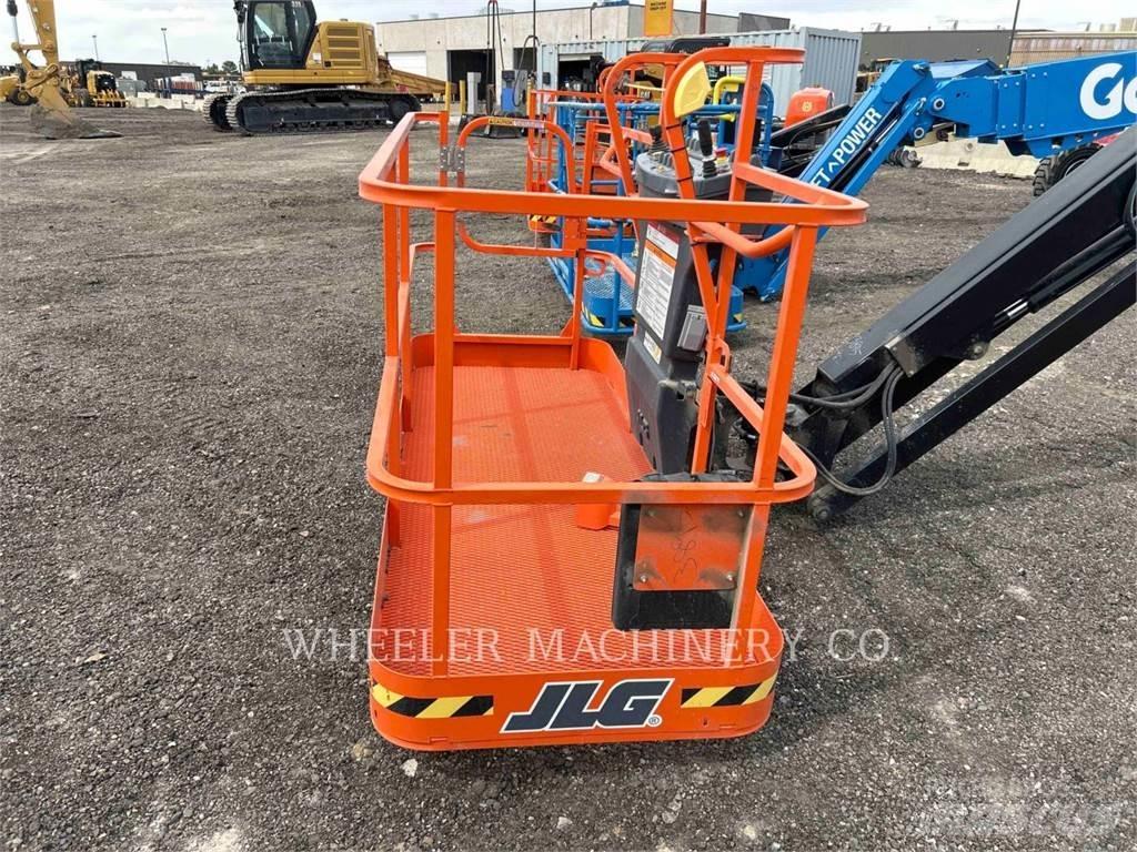 JLG 460SJ SP Zglobne dvižne ploščadi