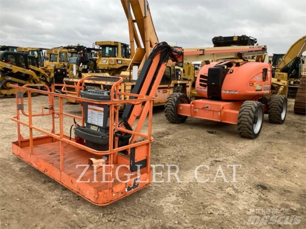 JLG 600AJ Zglobne dvižne ploščadi