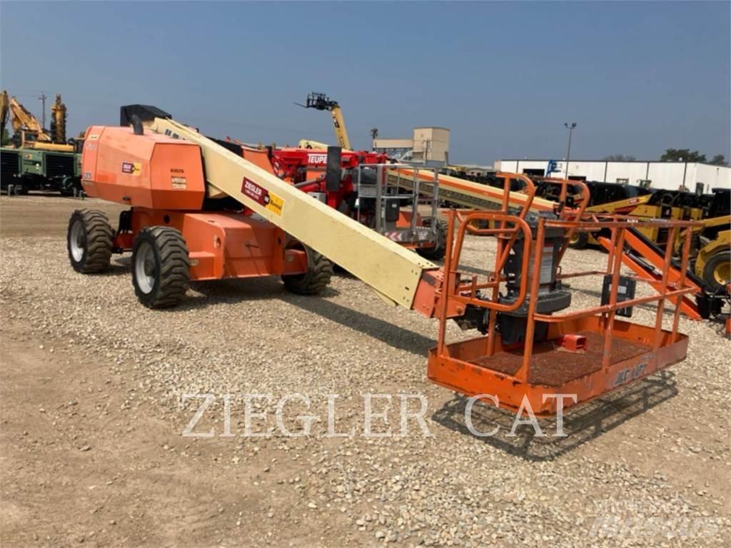 JLG 600S Zglobne dvižne ploščadi