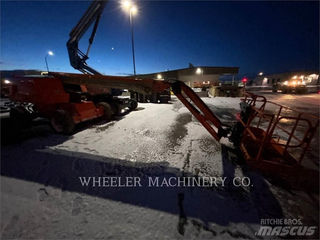 JLG 660SJ Zglobne dvižne ploščadi