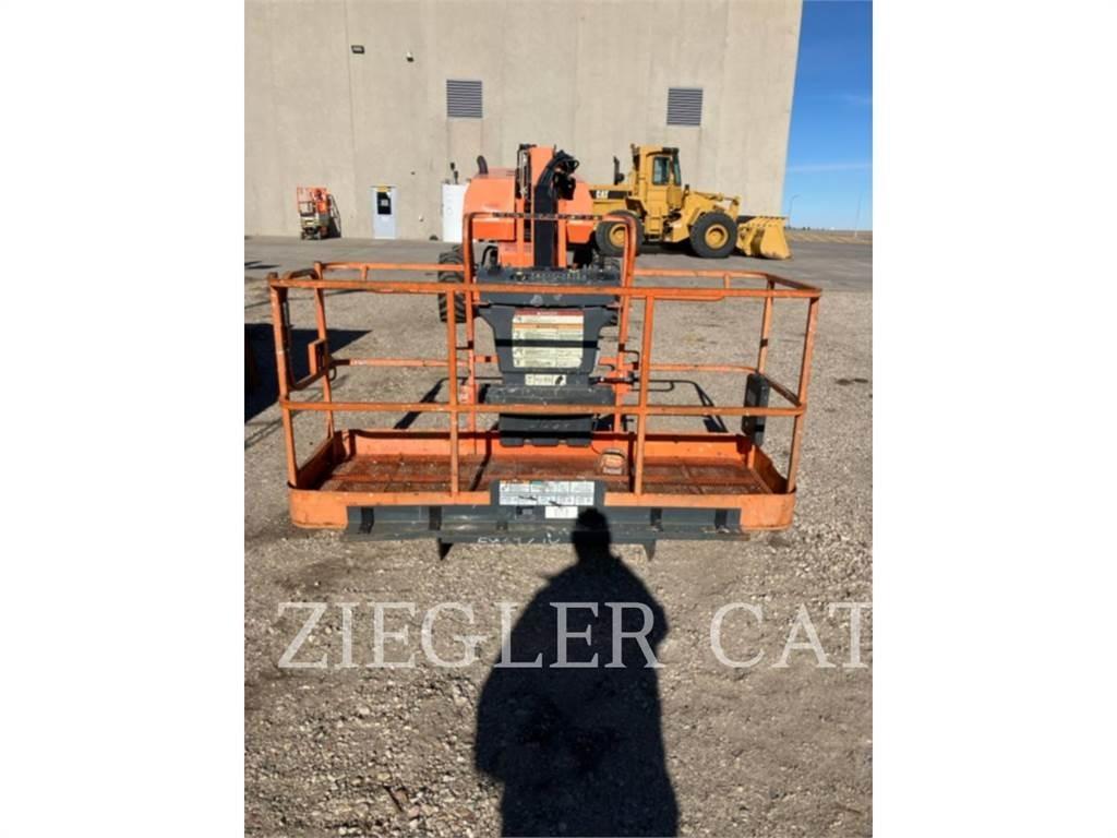 JLG 660SJ Zglobne dvižne ploščadi