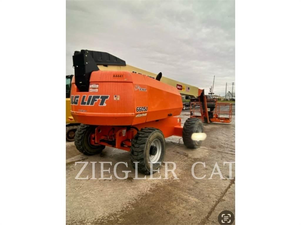 JLG 660SJ Zglobne dvižne ploščadi