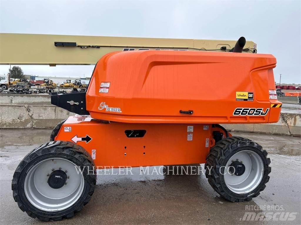 JLG 660SJ SP Zglobne dvižne ploščadi