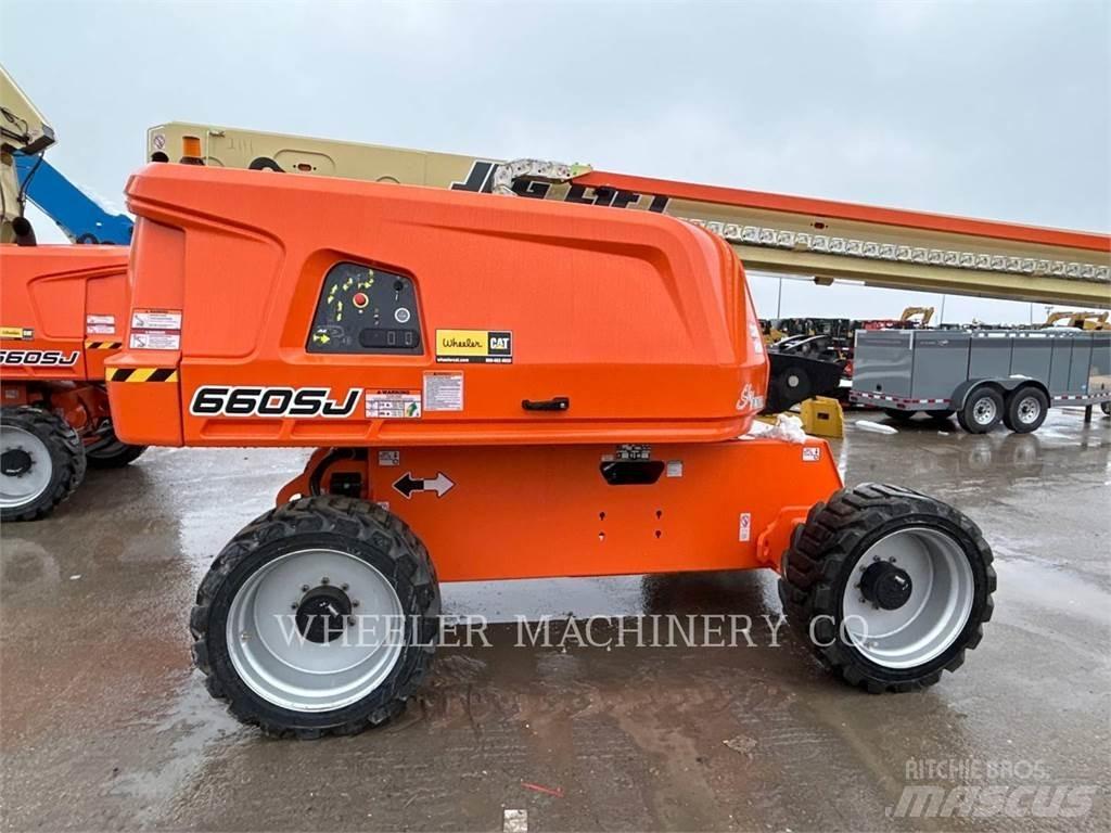 JLG 660SJ SP Zglobne dvižne ploščadi