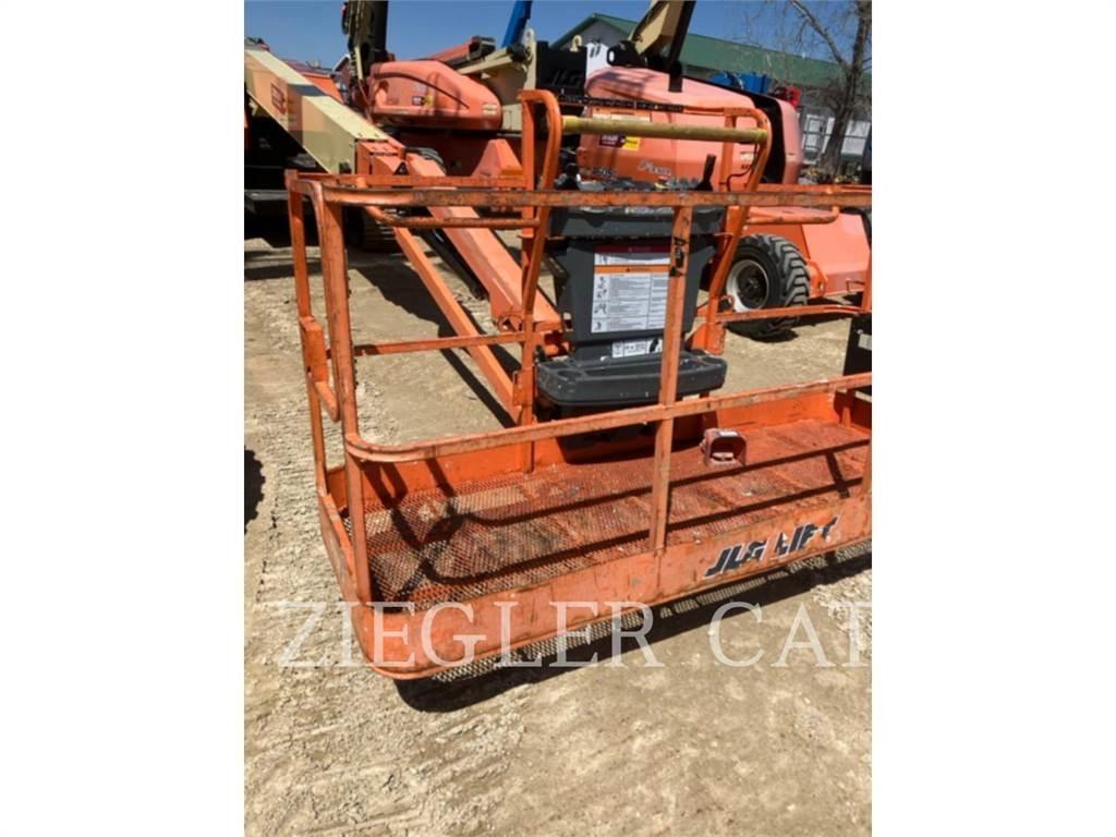 JLG 660SJC Zglobne dvižne ploščadi