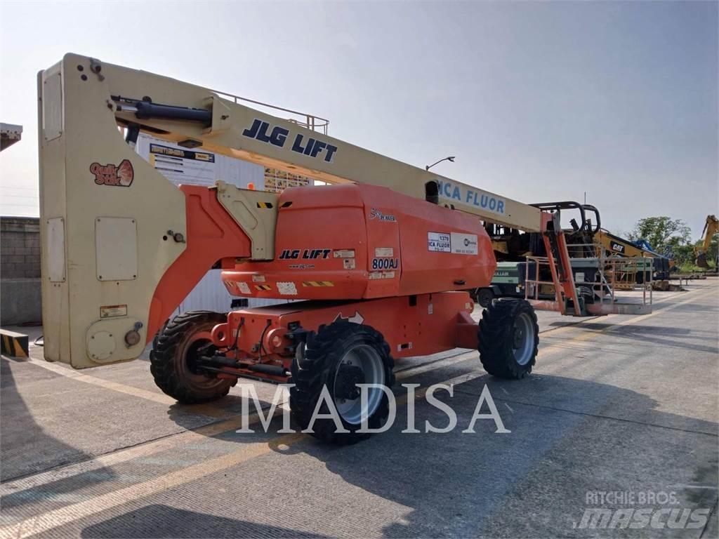 JLG 800 AJ Zglobne dvižne ploščadi